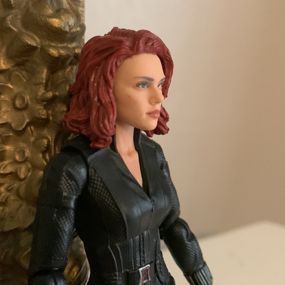 Black Widow - Picture 5 of 7